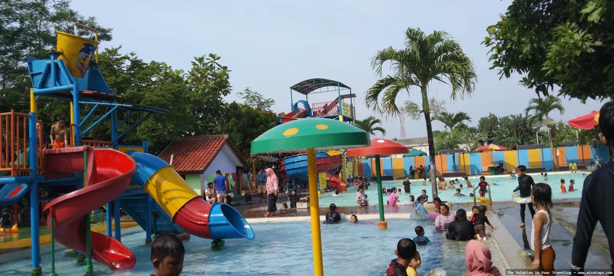 Arina Waterpark, wahana air seru.