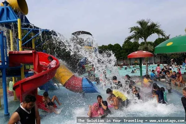 Arina Waterpark: Wahana air seru