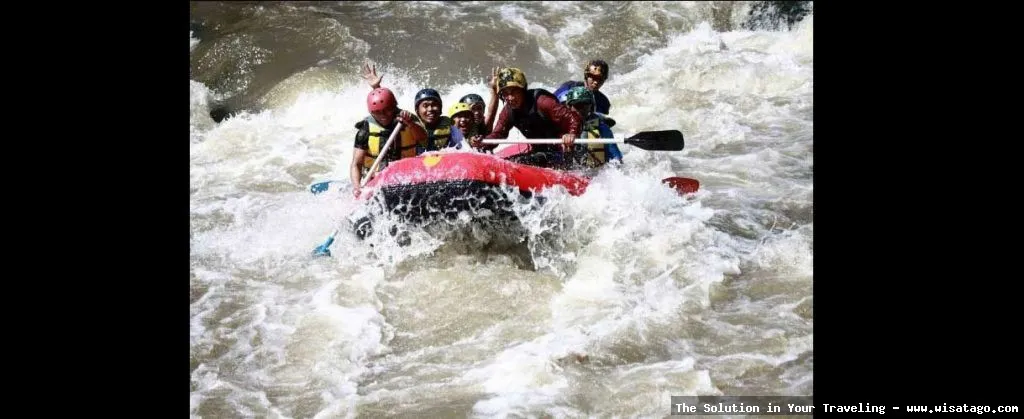 Arung Jeram Bosamba penuh tantangan seru