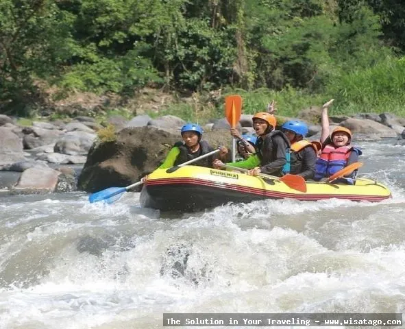 Arung Jeram Bosamba yang menantang adrenalin
