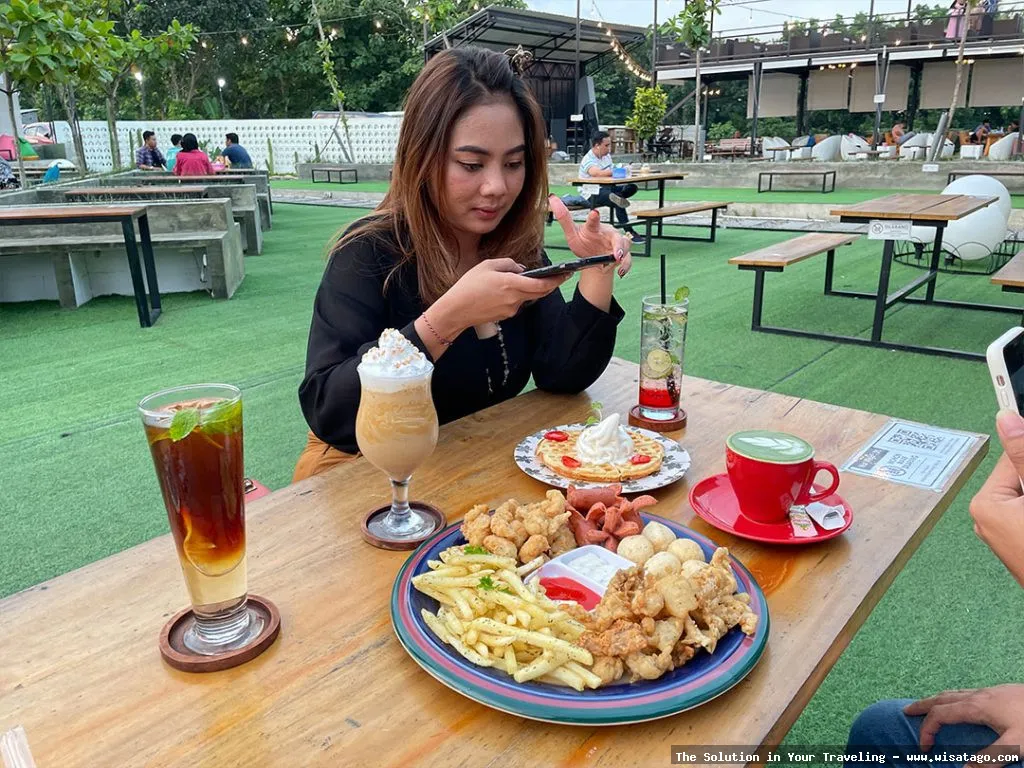 Atap Langit Coffee And Eatery memukau