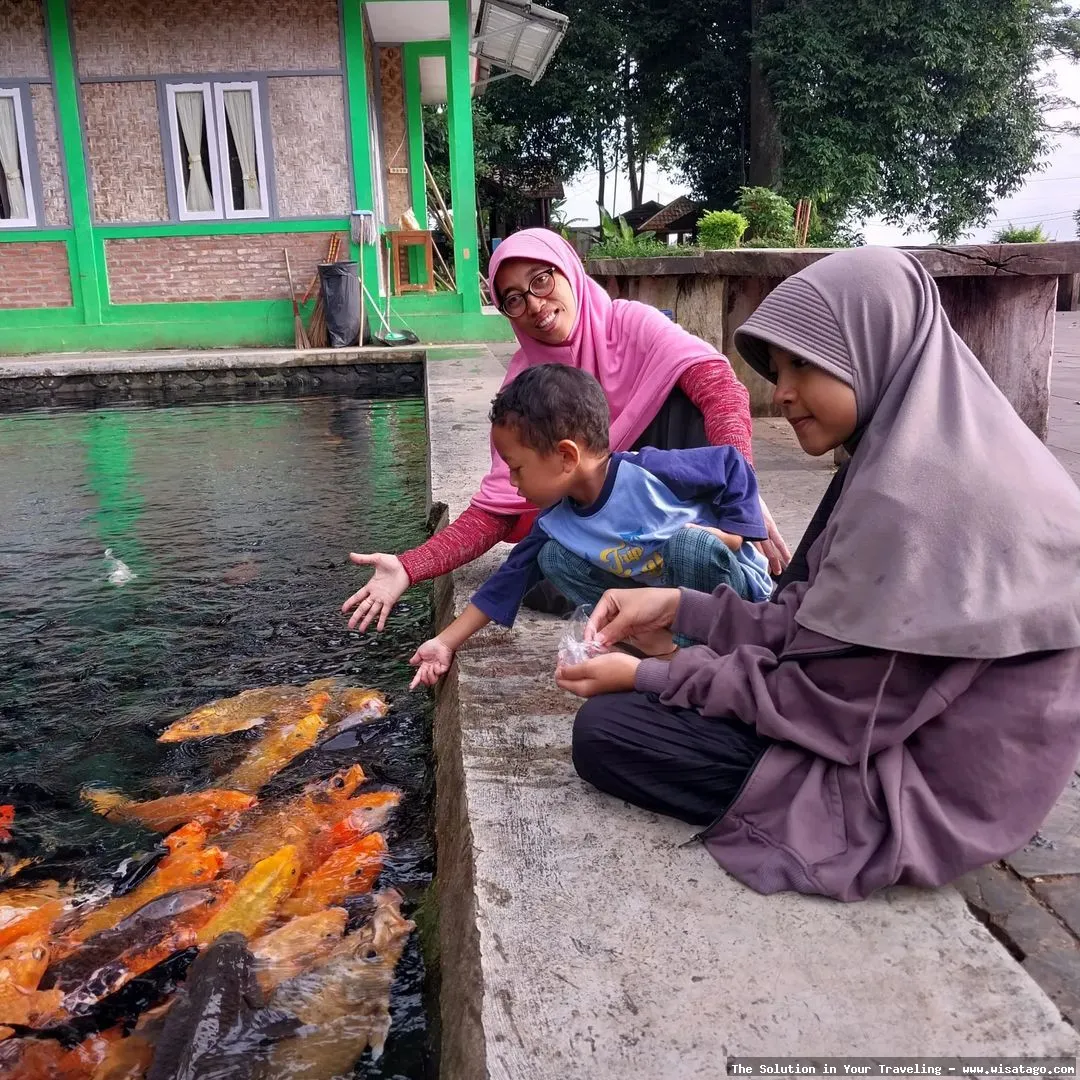 Balong Dalem, danau vulkanik yang indah