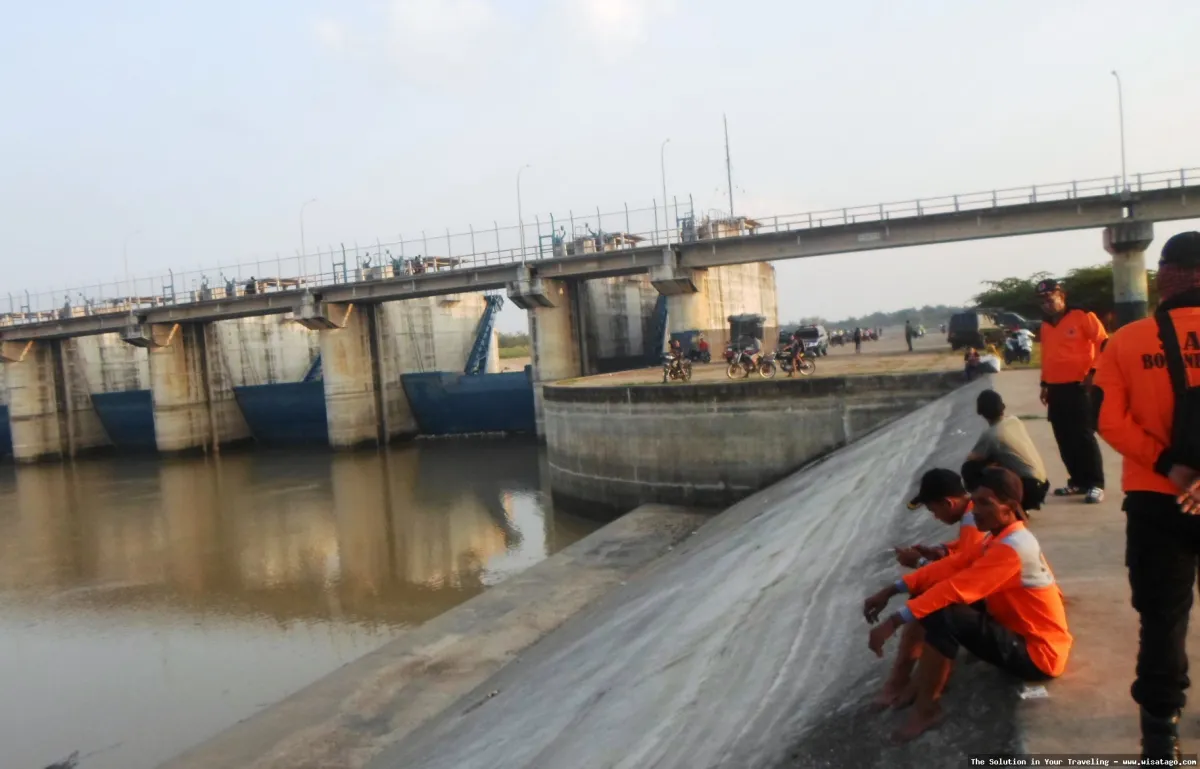 Bendungan Gerak Babat atasi banjir.
