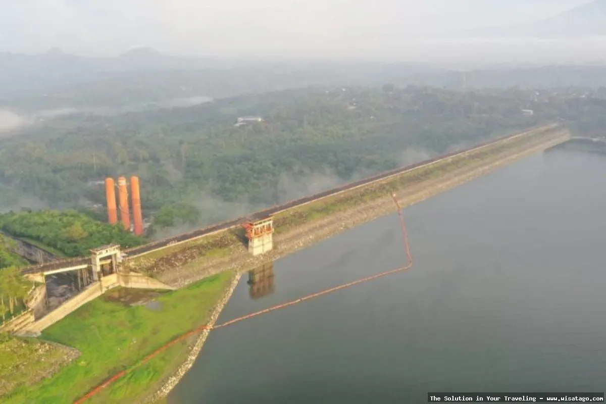 Bendungan Sutami, waduk luas dan megah