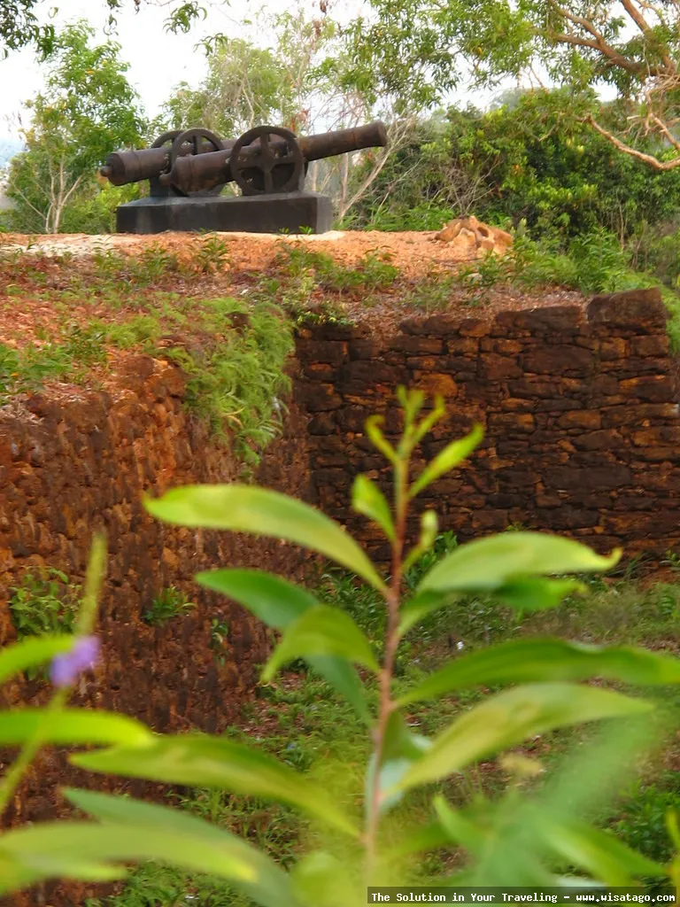 Benteng Pertahanan Bukit Kursi kokoh berdiri