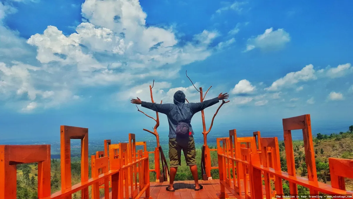 Bukit Apetlepet, pemandangan alam memukau