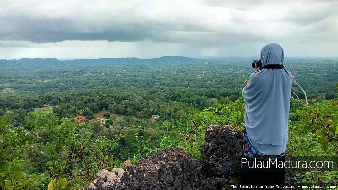 Bukit Geger: Pemandangan indah dari puncak