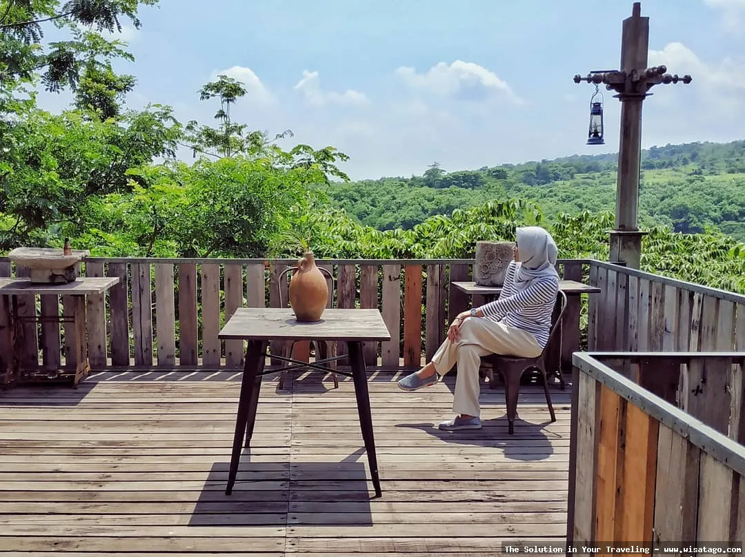 Bukit Gronggong, pemandangan indah dari ketinggian