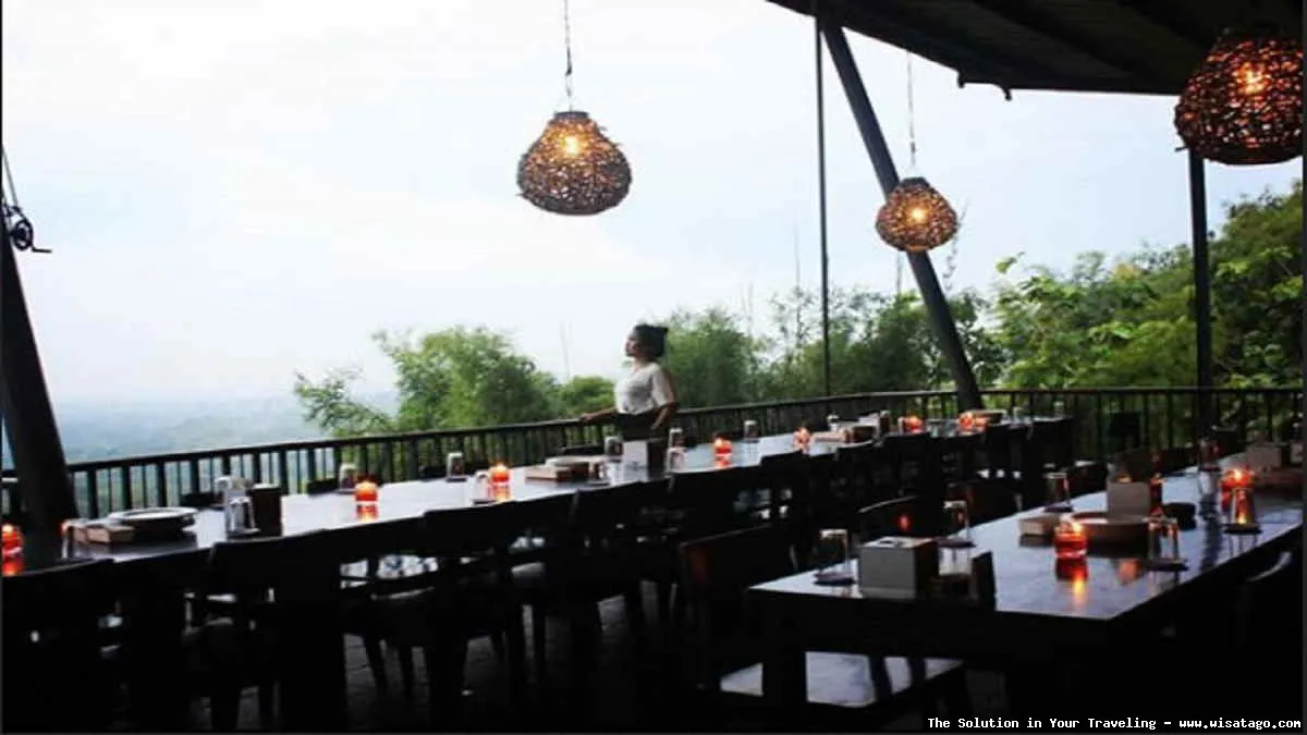 Bukit Gronggong, pemandangan indah memukau