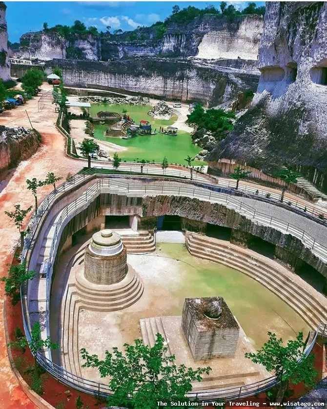 Bukit Jaddih, keindahan tebing kapur.