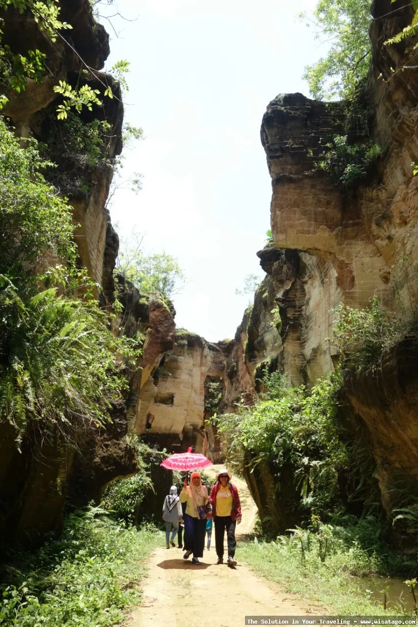 Bukit Kapur Arosbaya, lanskap memesona.