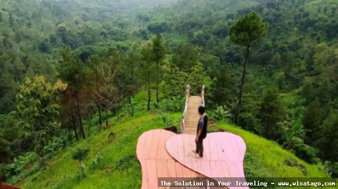 Bukit Maha Dewa, pemandangan menakjubkan