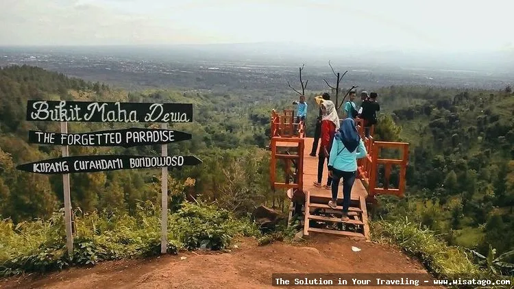 Bukit Maha Dewa, pemandangan menakjubkan