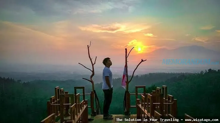 Bukit Maha Dewa, pemandangan indah.