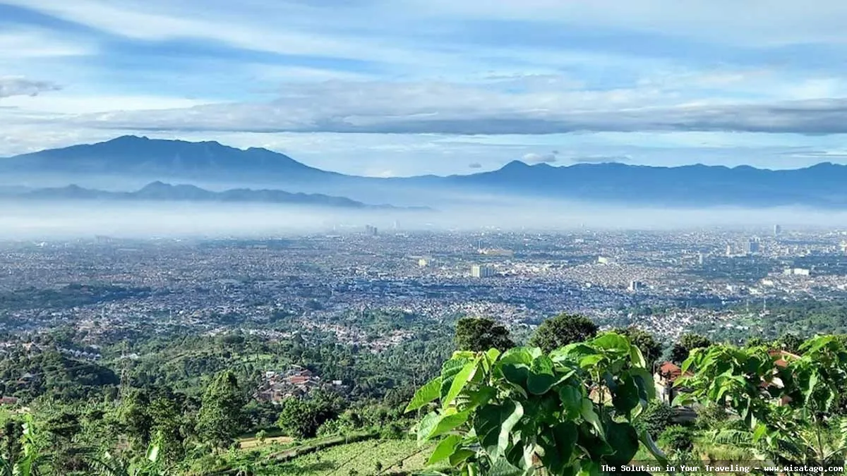 Bukit Moko, pemandangan kota Bandung