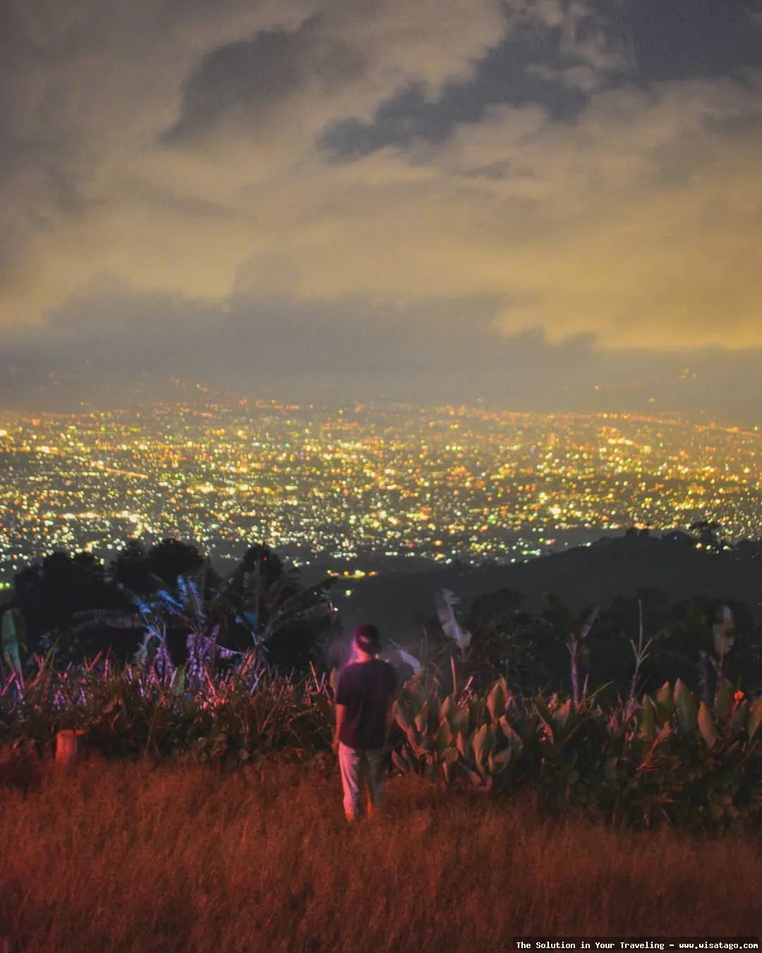 Bukit Moko, pemandangan kota Bandung