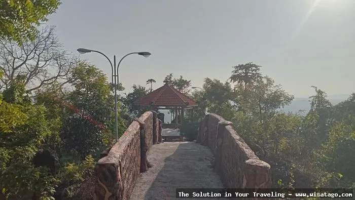 Bukit Surowiti, pemandangan alam menawan