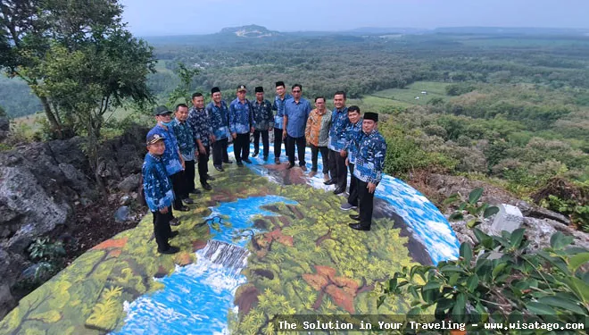 Bukit Surowiti, pemandangan alam menakjubkan