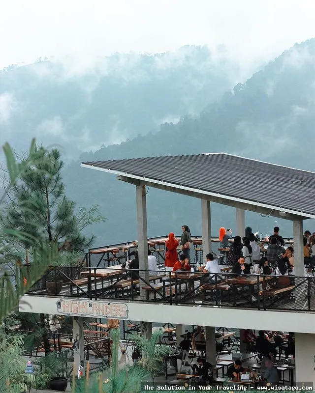 Cafe Di Sentul yang nyaman dan asri