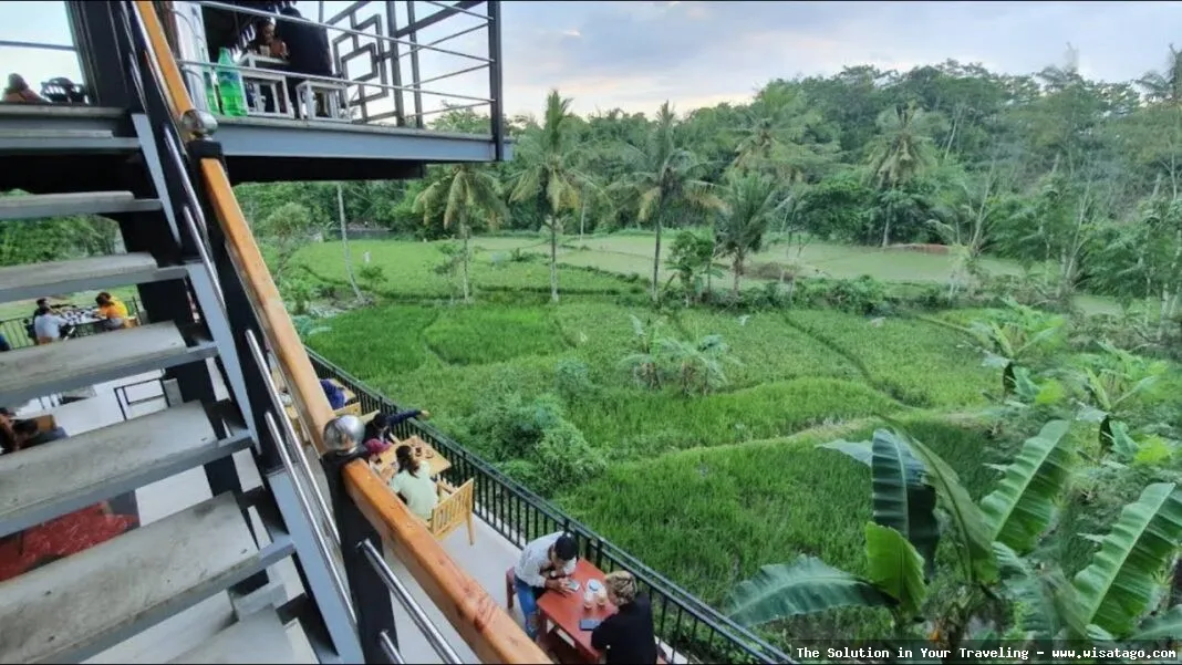 Cafe Senja Jember yang menawan