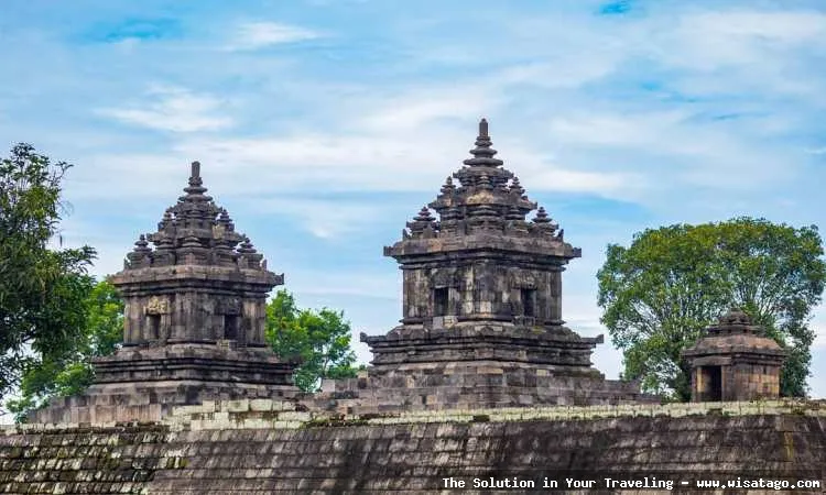 Candi Barong, kemegahan arsitektur kuno.