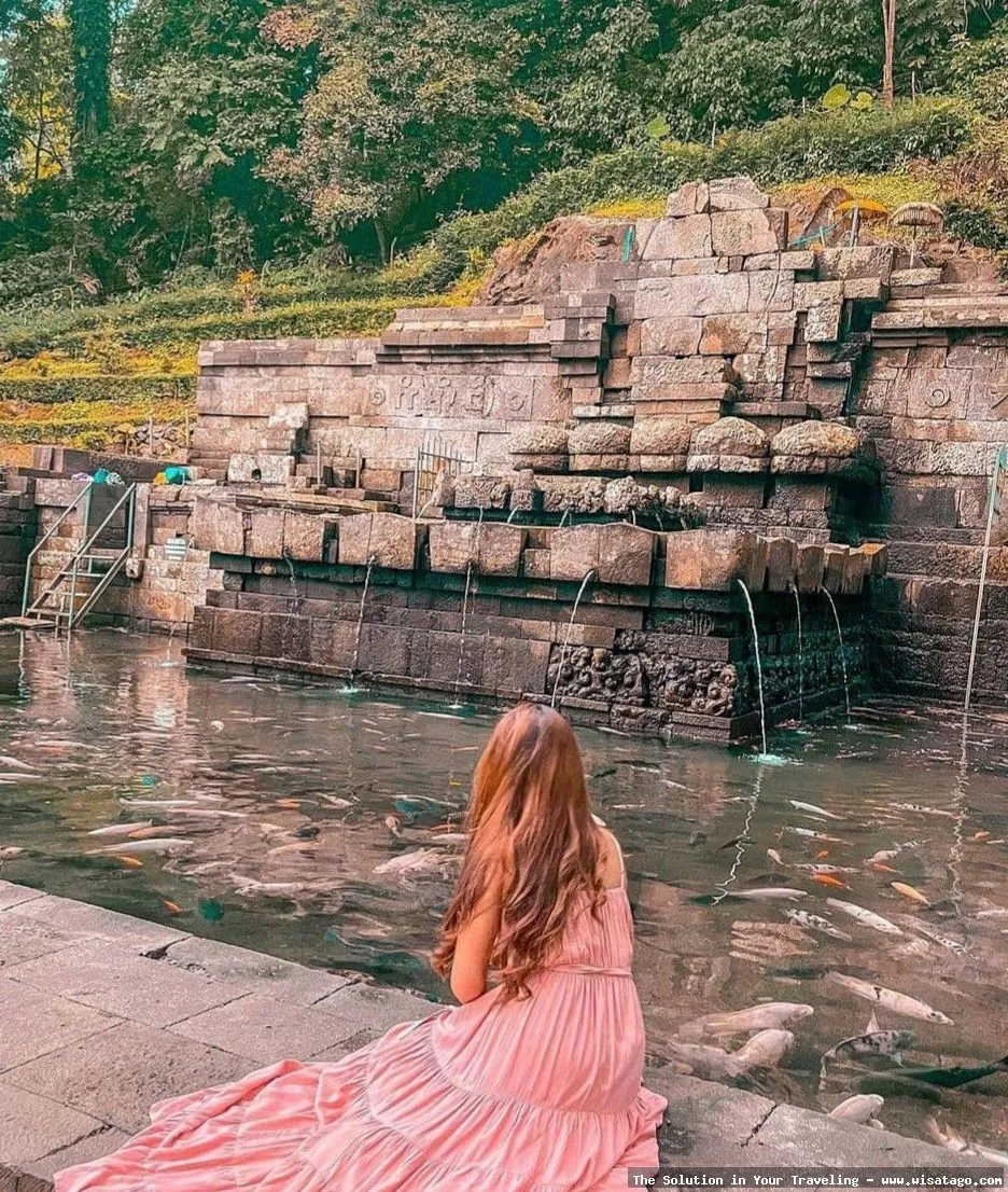 Candi Jolotundo: pesona air kuno