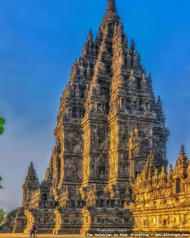 Candi Prambanan, kemegahan arsitektur Hindu.
