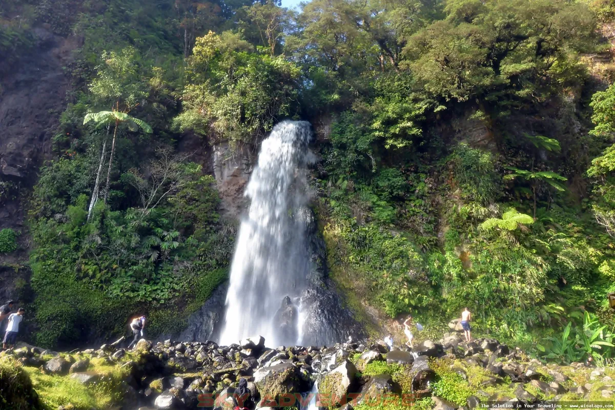 Curug Cibeureum, air terjun mempesona