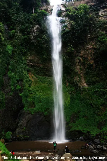 Curug Cimahi, air terjun menawan.