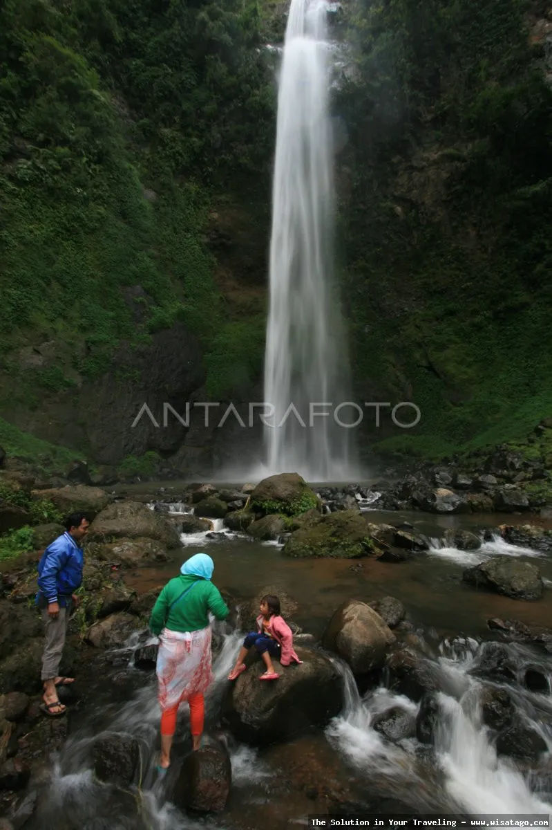 Curug Cimahi, air terjun menawan.