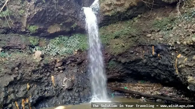 Curug Dago, air terjun alami Bandung