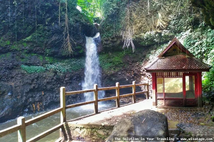 Curug Dago, air terjun alami Bandung