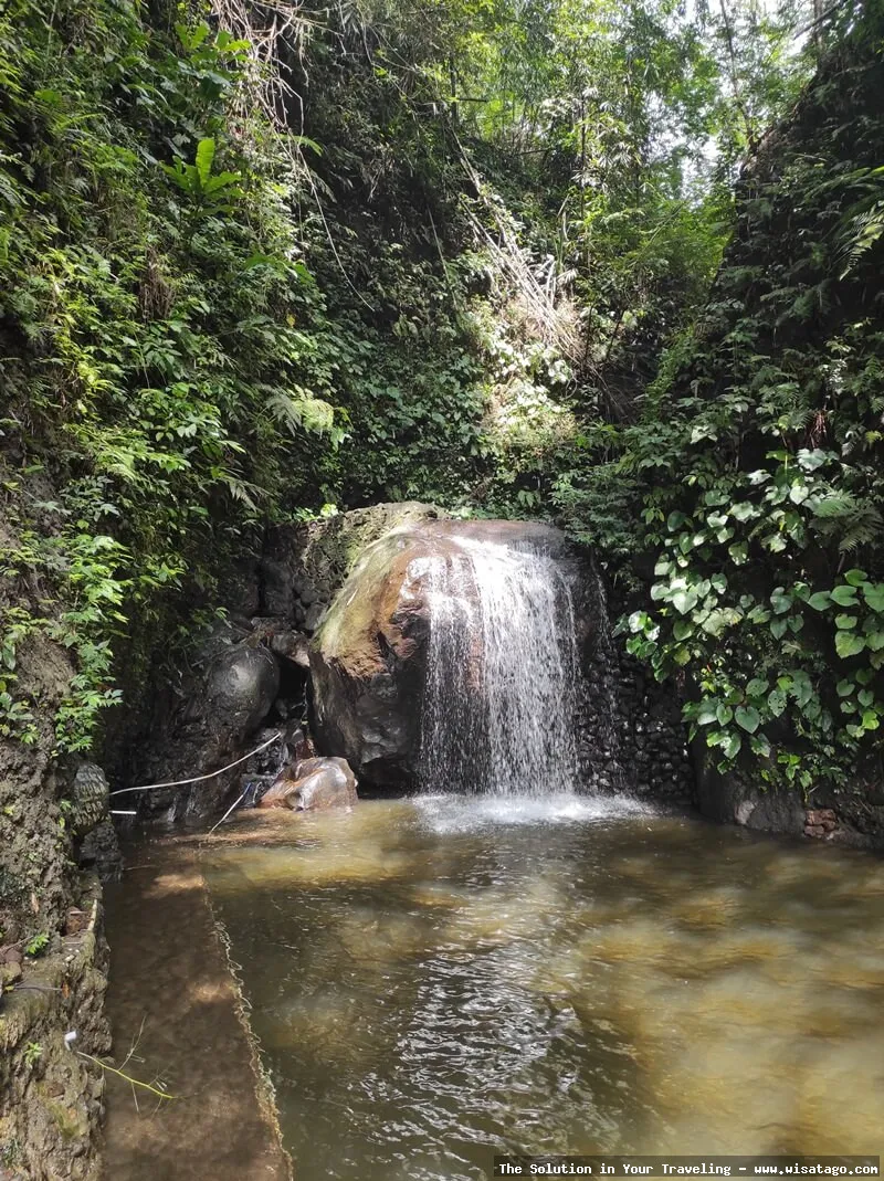 Curug Sidomba: keindahan air terjun alami