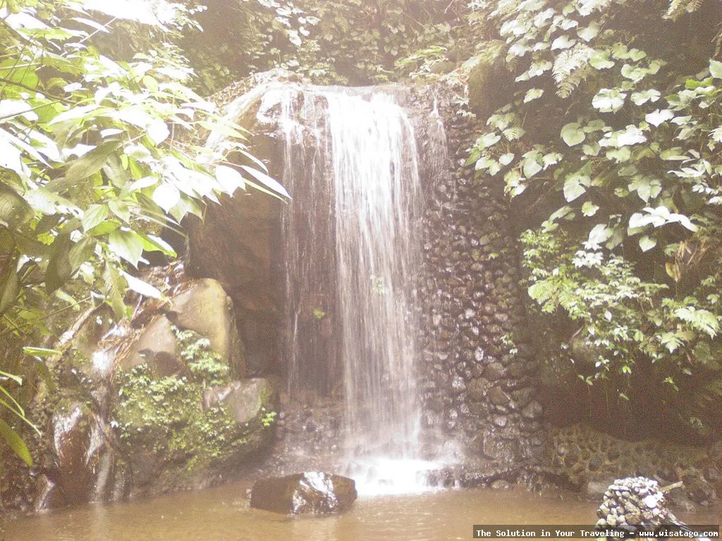Curug Sidomba: air terjun yang menawan