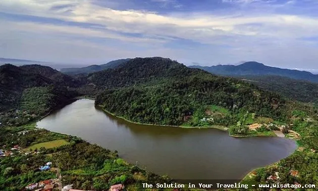 Danau Aneuk Laot yang mempesona