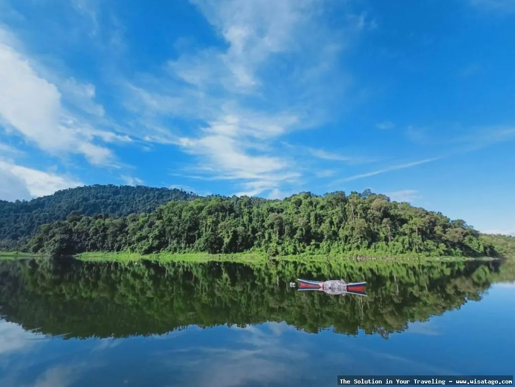 Danau Aneuk Laot yang menawan