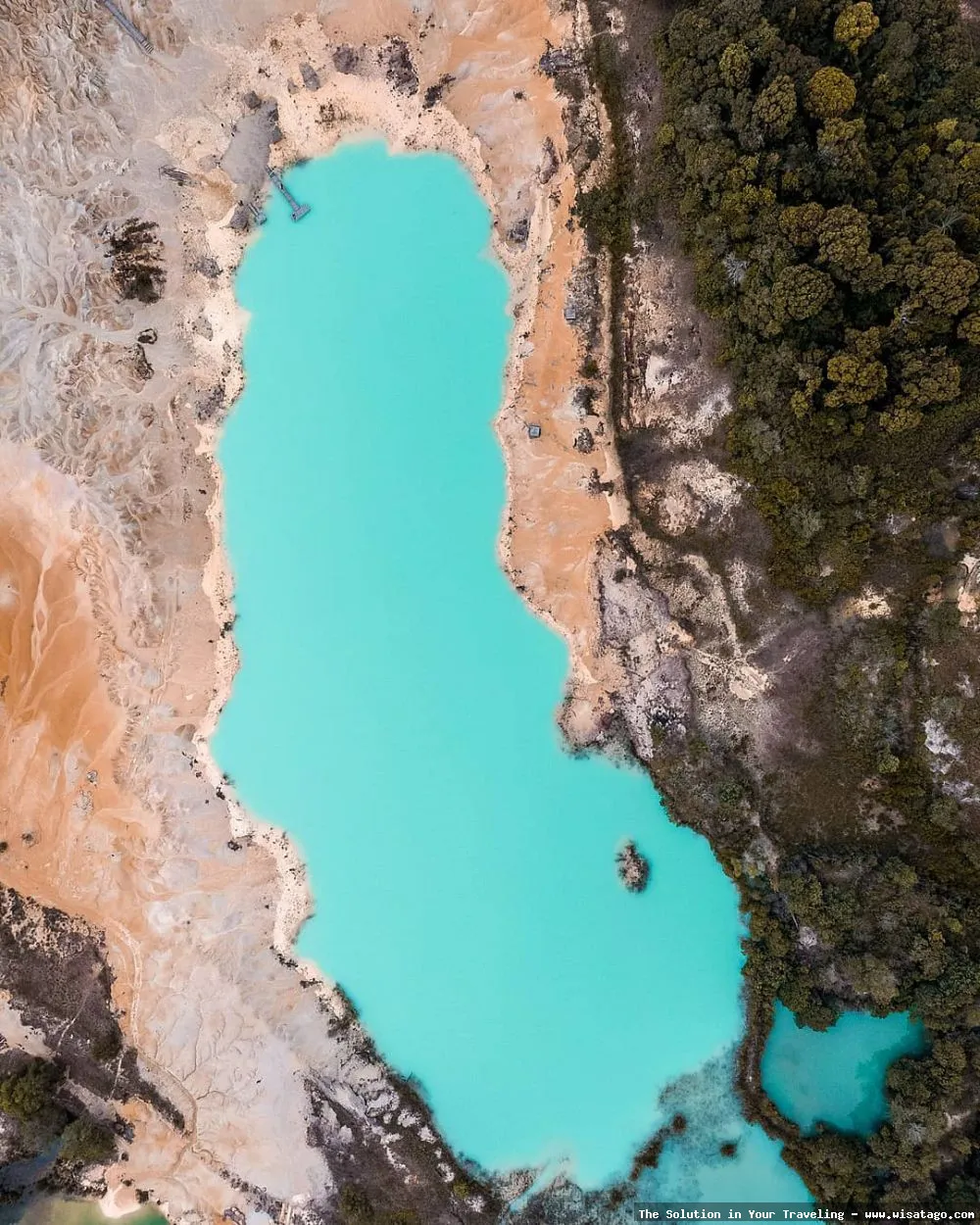 Danau Biru Muara Tembesi yang mempesona