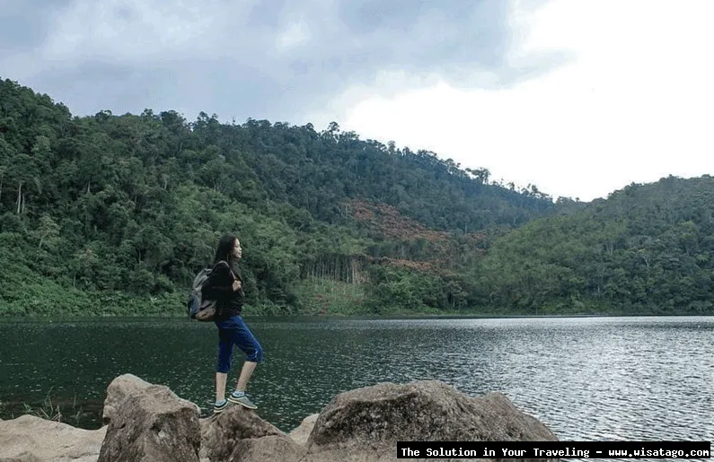 Danau Duo: keindahan alam memesona
