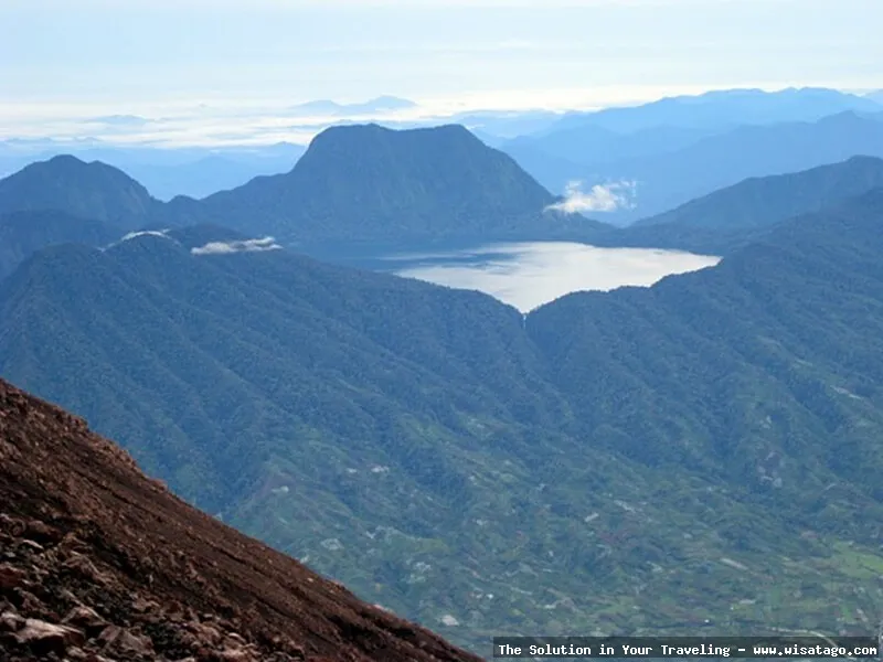 Danau Gunung Tujuh, danau tertinggi Sumatera