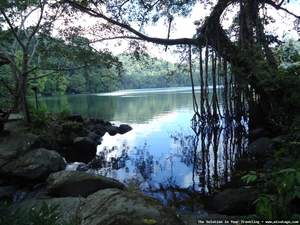 Danau Kastoba, danau tenang mempesona
