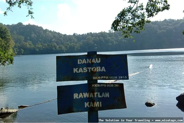 Danau Kastoba, danau alami yang indah