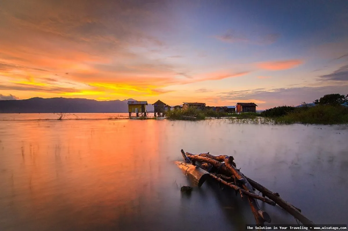Danau Kerinci, keindahan alam Jambi.