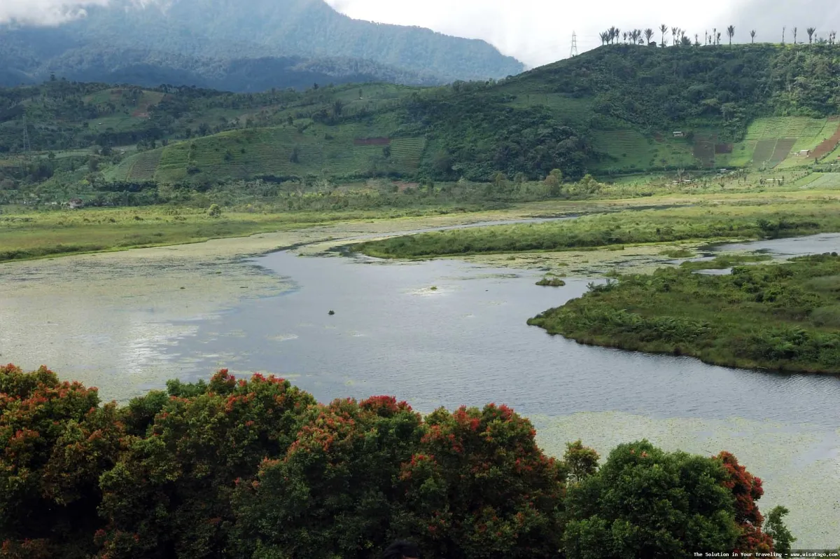 Danau Mas Harun Bastari yang indah
