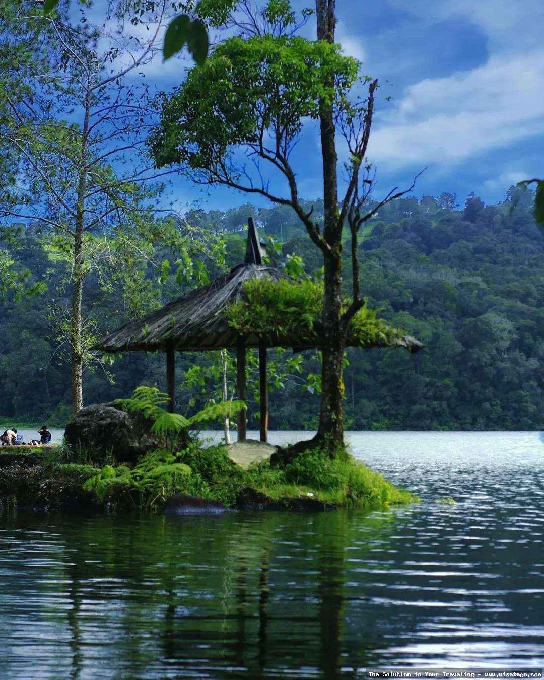 Danau Situ Patenggang: Tips, Harga Tiket, Kuliner, Lokasi, Fasilitas dan Spot Danau Situ Patenggang: Tips, Harga Tiket, Kuliner, Lokasi, Fasilitas dan Spot