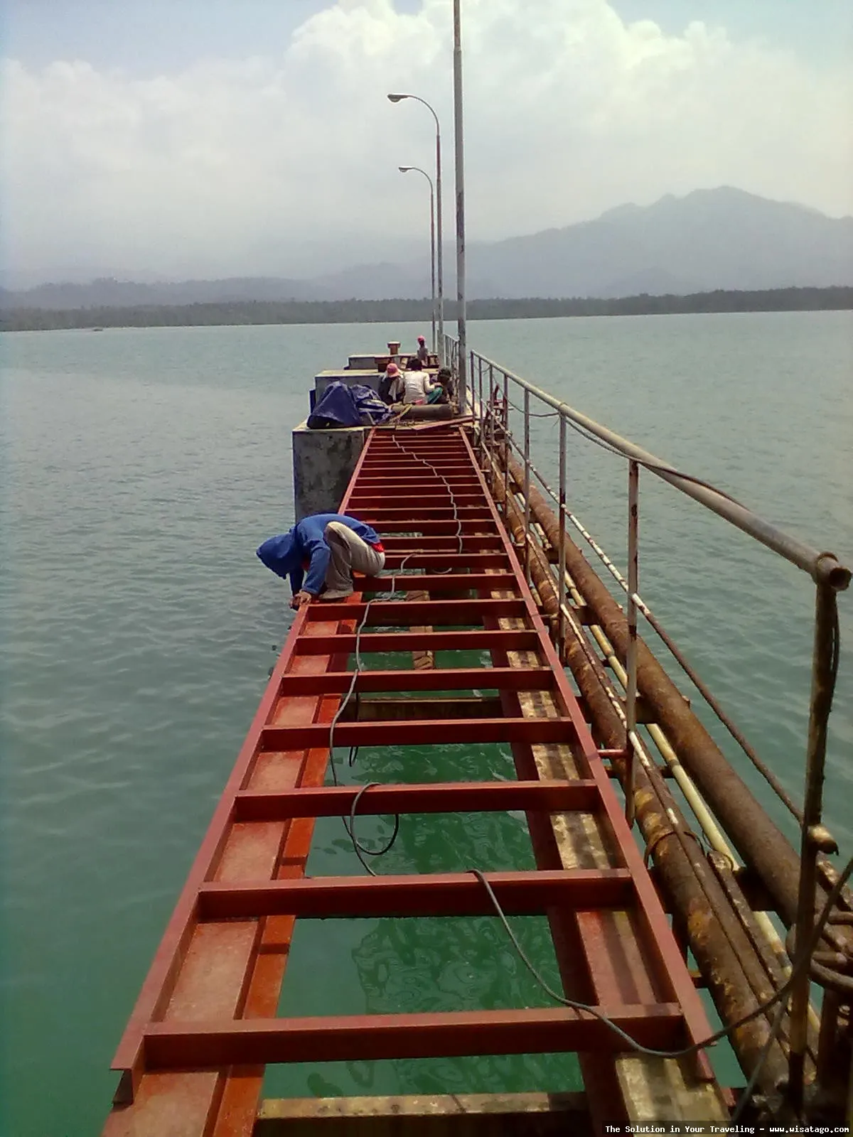 DERMAGA APUNG SIMEULUE, fasilitas transportasi laut