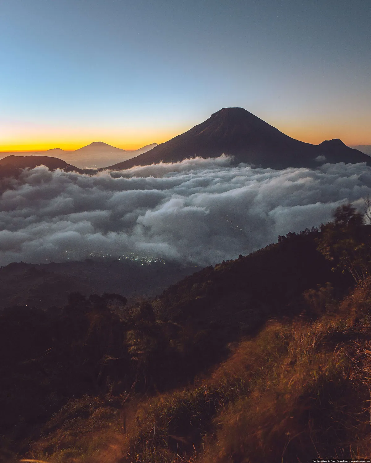 Dieng Plateau, dataran tinggi yang indah