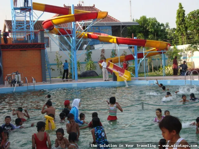 Dumilah Water Park, wahana air seru