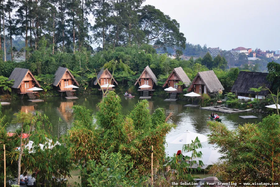 Dusun Bambu Family Leisure Park asri