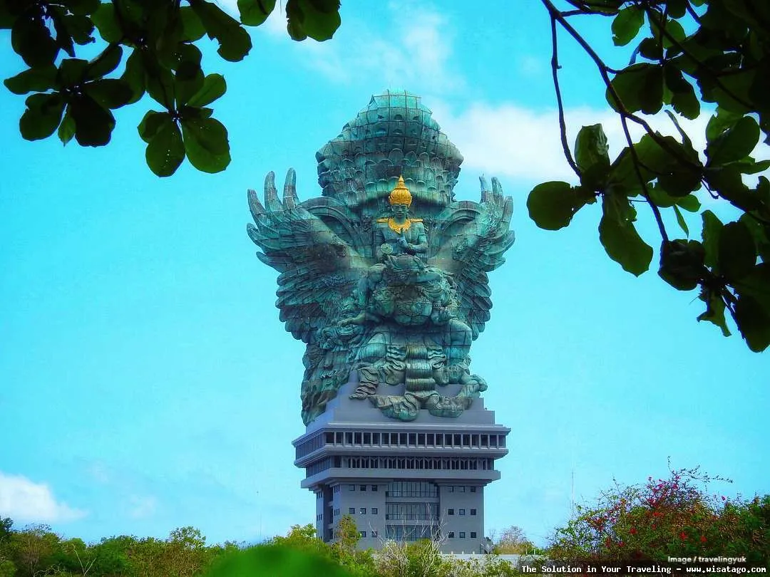 Garuda Wisnu Kencana megah memukau
