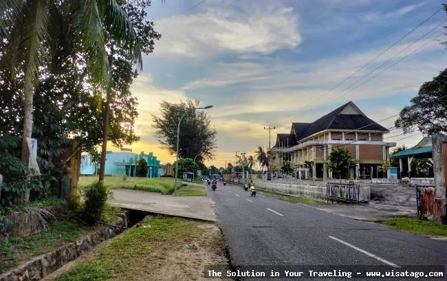 Gedung Lam Bintan: Arsitektur megah modern